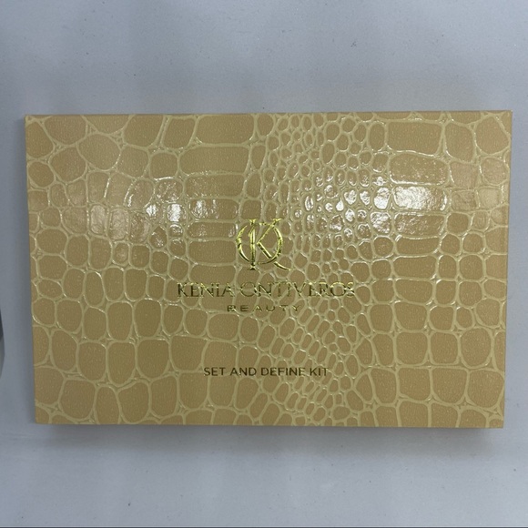 KENIA ONTIVEROS BEAUTY Set and Define Kit - Picture 3 of 5